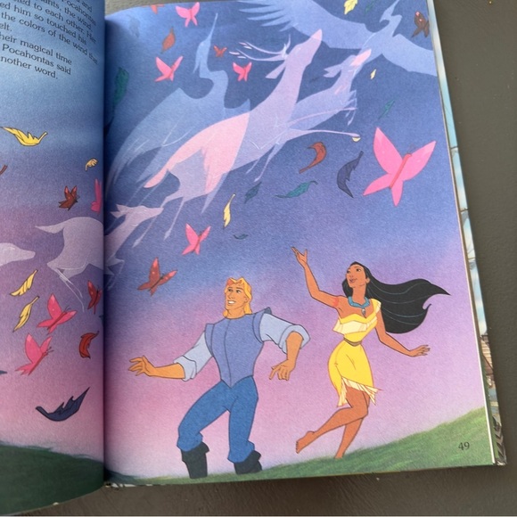 Disney's Pocahontas Hardcover Book Vintage Princess Mouse Works 90s 1990s - Picture 9 of 13